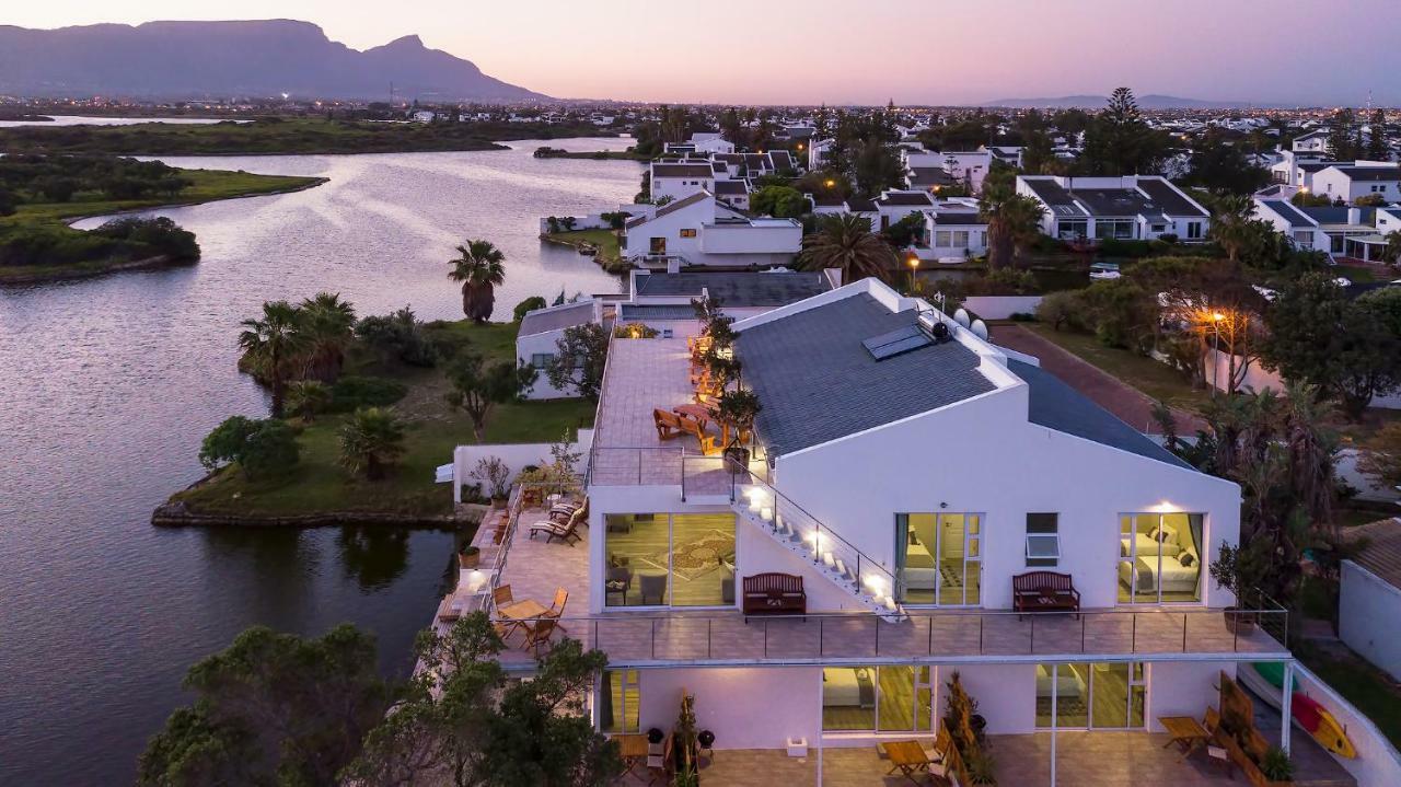 Ferienwohnung Marina Views Muizenberg Exterior foto