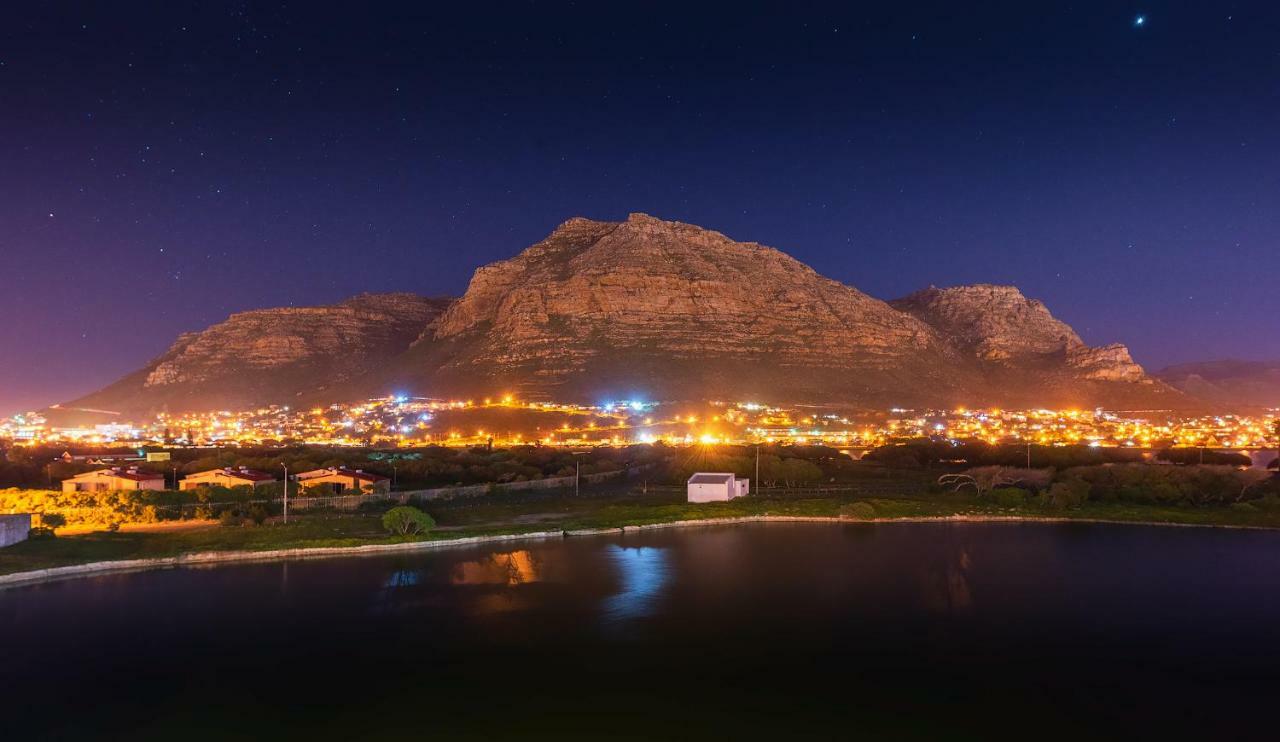 Ferienwohnung Marina Views Muizenberg Exterior foto